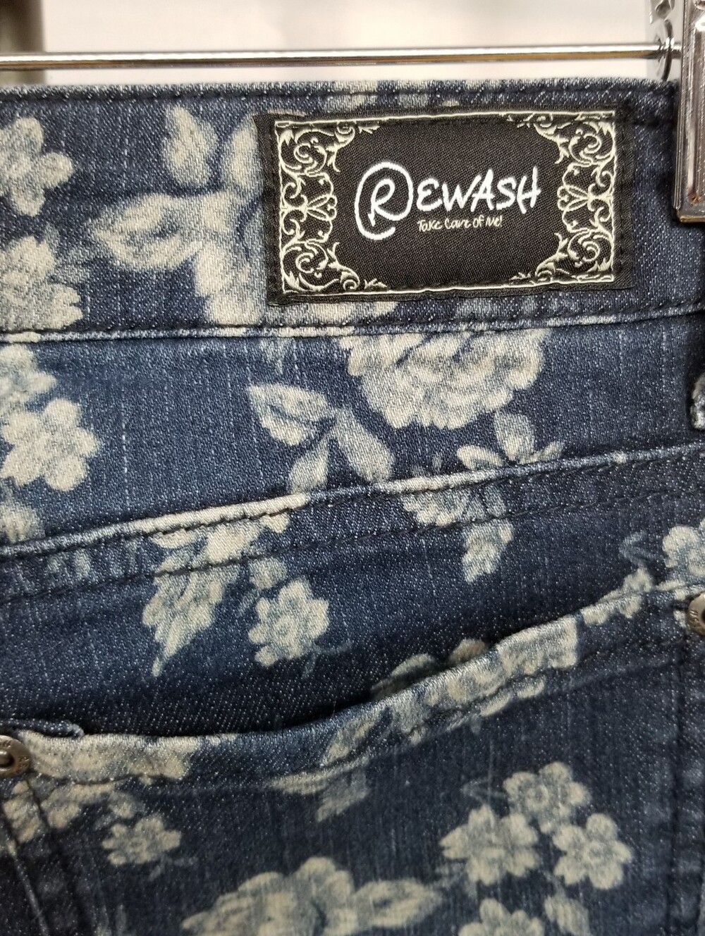 Rewash Dark Wash Denim Floral Print Juniors Size 3 Low Rise Skinny Jeans - Picture 11 of 12